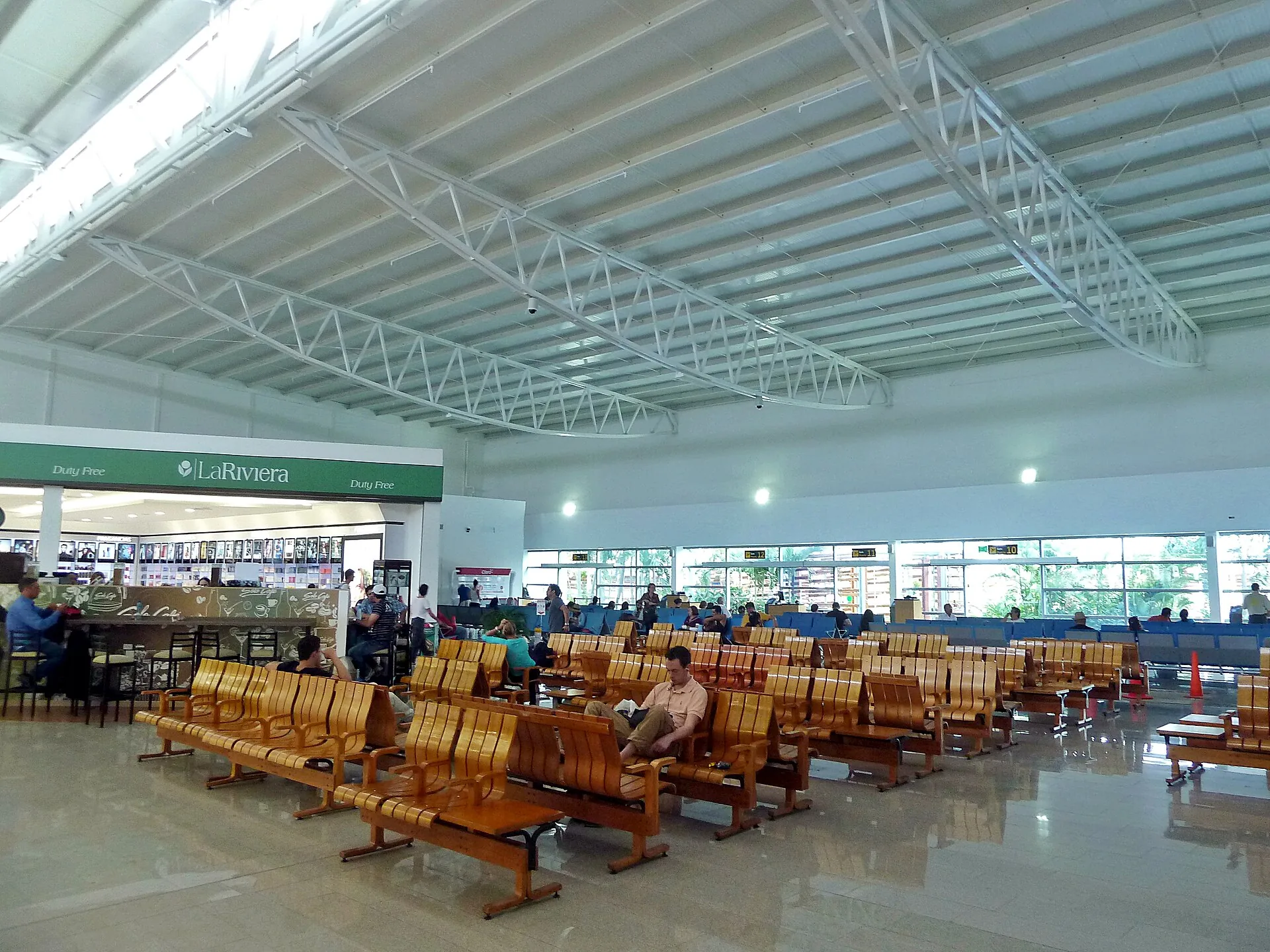 Aeropuerto ↔ Hotel puerta a puerta